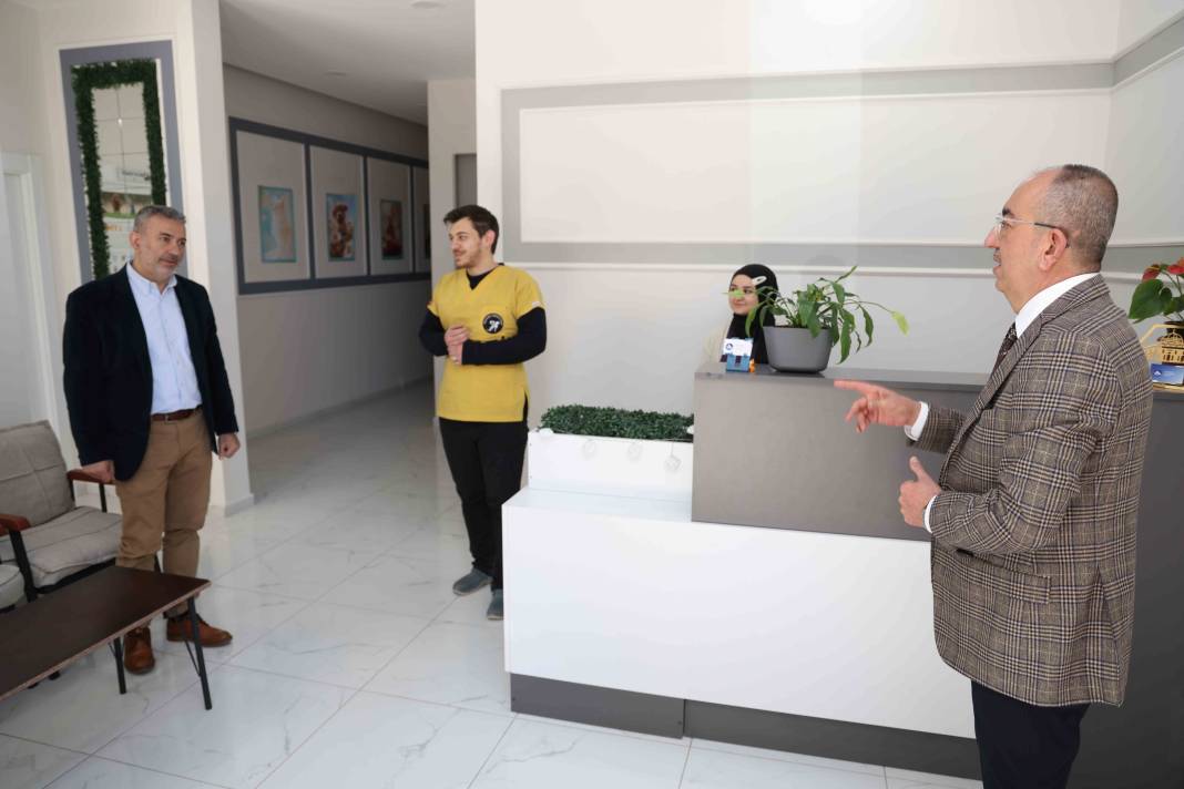 Başkan Kavuş'tan Ramazan'da esnaf mesaisi 9